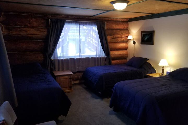 Room 16 of 52