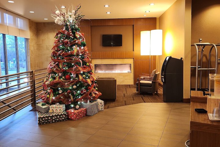 Hotel Interior 13 of 37