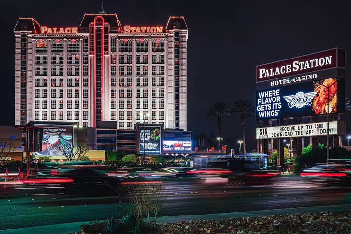 Hotel 14 of 129