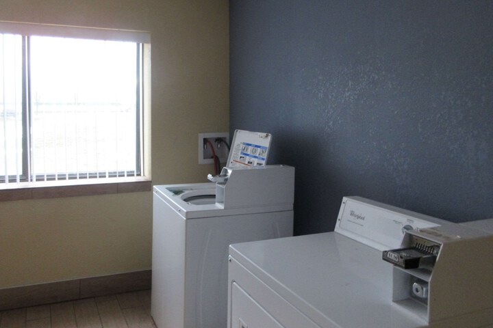 Quality Inn & Suites Benton Harbor - St. Joseph
