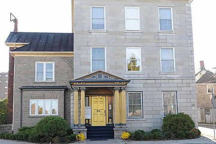 The Noble Suites