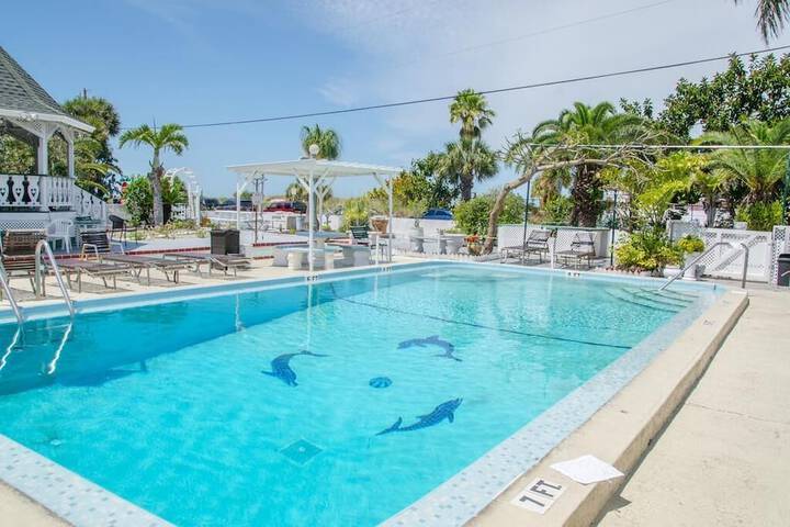 Pool 7 of 74