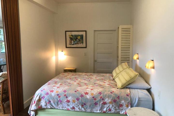 Banyan Tree B & B Retreat