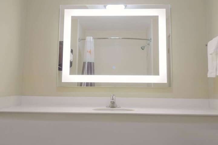La Quinta Inn & Suites by Wyndham Corpus Christi Northwest