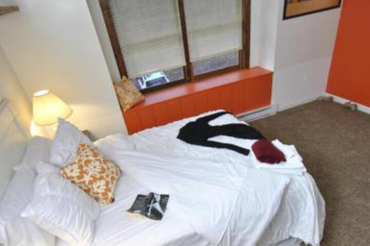Grand Summit Lodge