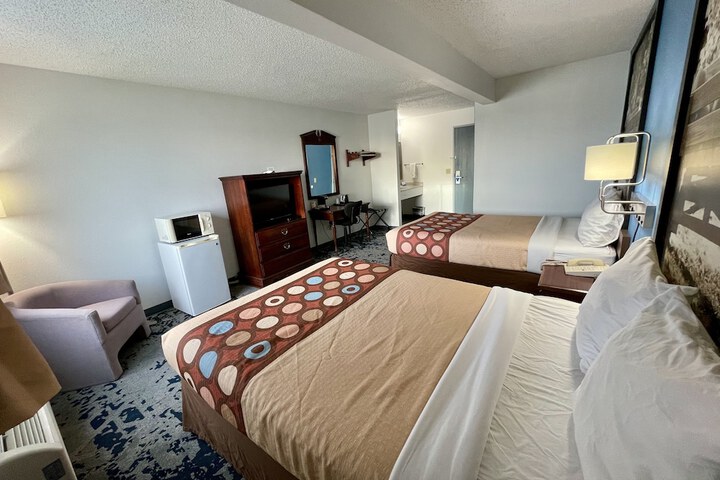 Room 20 of 31