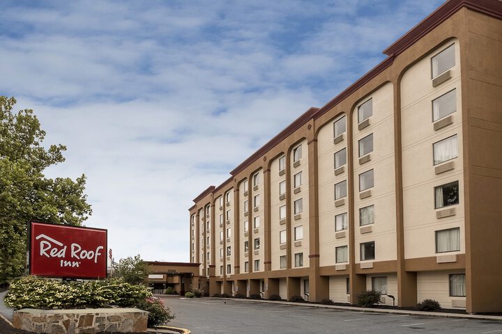 Hotel 4 of 37