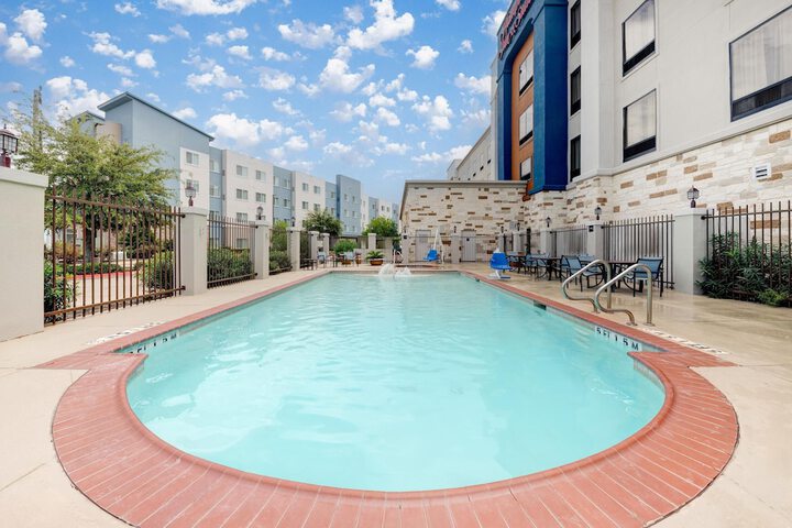 Hampton Inn & Suites Houston / Pasadena