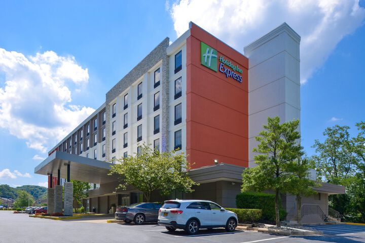 Hotel 3 of 61