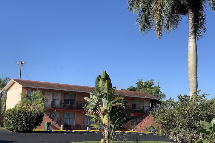 Contys Motel
