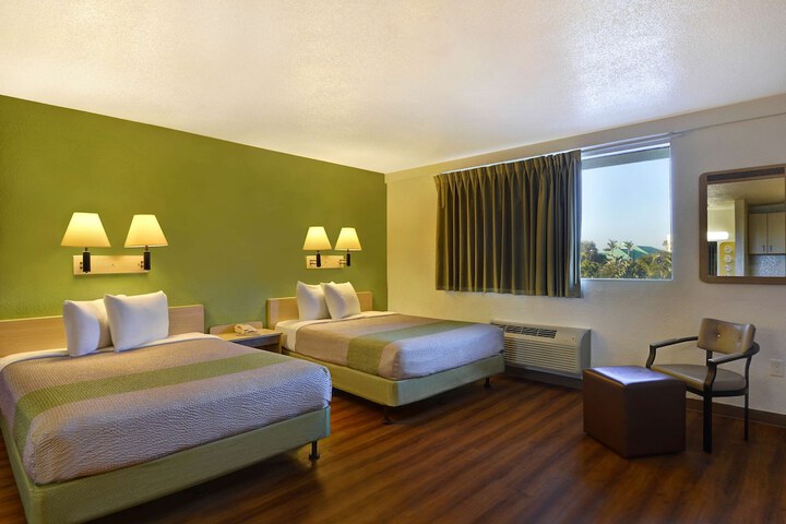 Room 20 of 43