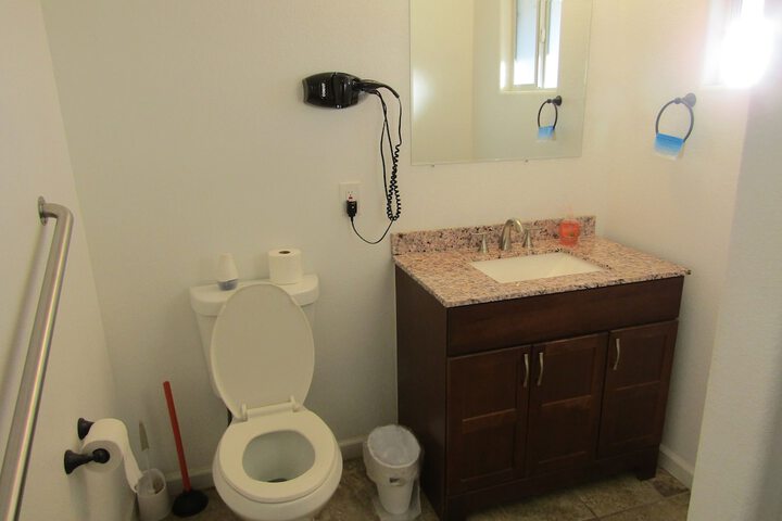 Room 105 of 124