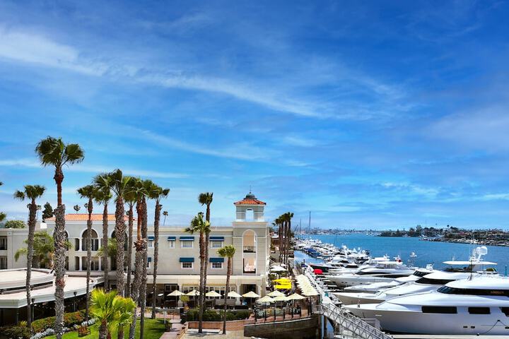 Balboa Bay Resort