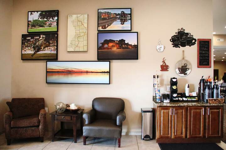Cobblestone Inn & Suites - Fort Madison