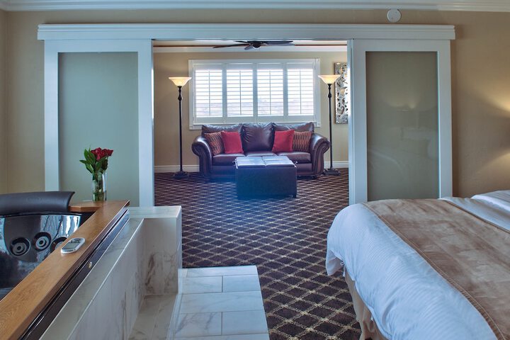 Room 14 of 20