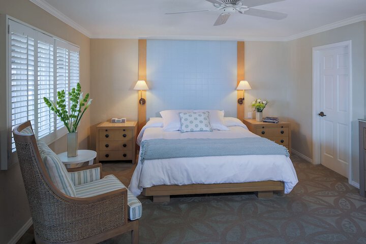 Room 8 of 27
