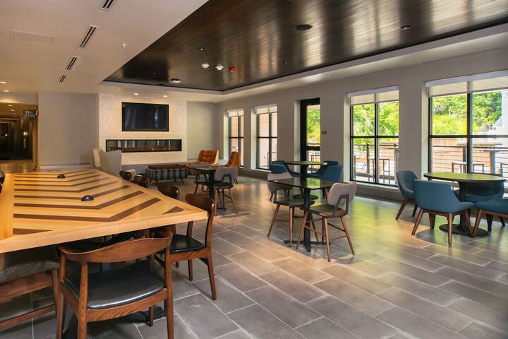 Hotel Interior 16 of 68