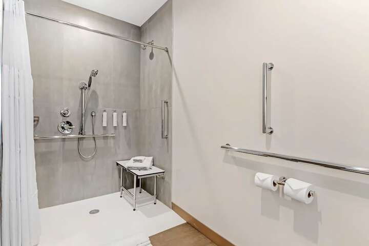 Cambria Hotel Euless - DFW Airport South