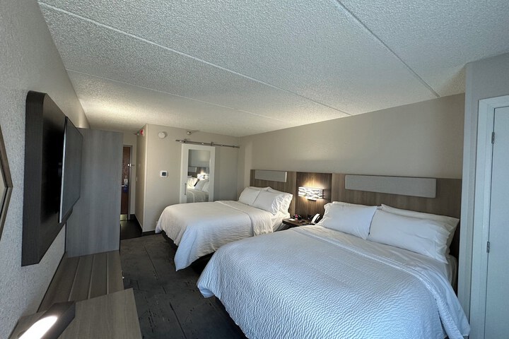 Room 15 of 45