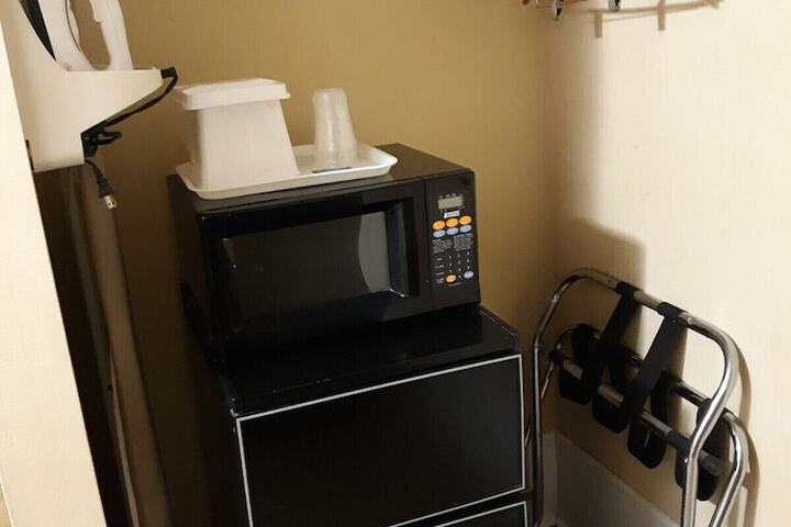 Room 15 of 24