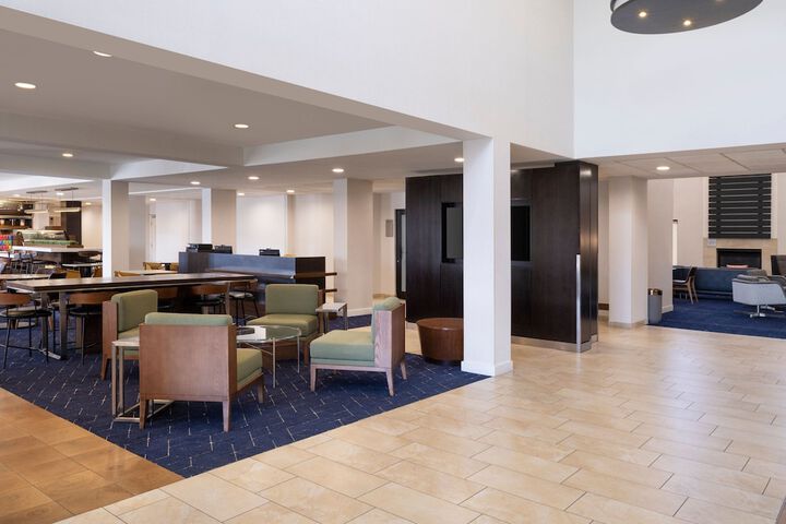 Hotel Interior 11 of 47