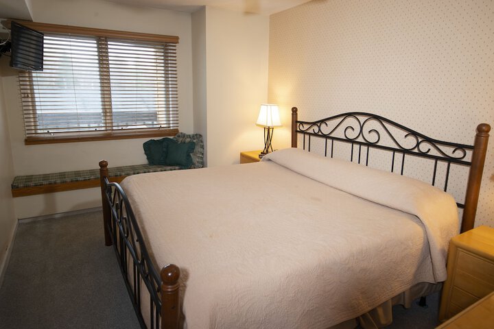 Mountain Lodge at Okemo a Vail Resorts Property