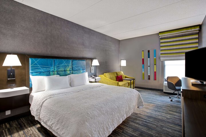 Room 21 of 42