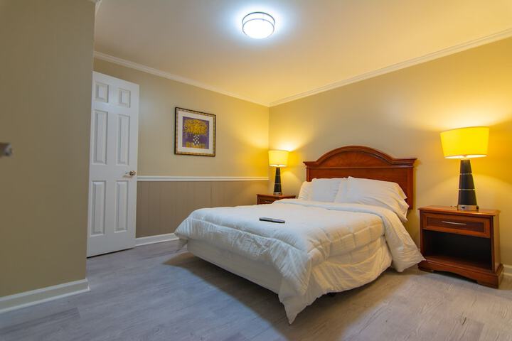 Room 16 of 16