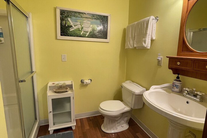 Room 12 of 36