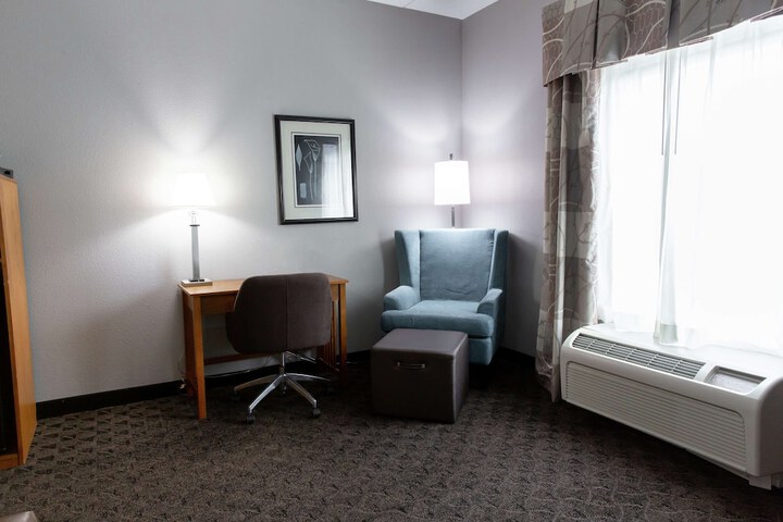 Room 29 of 35