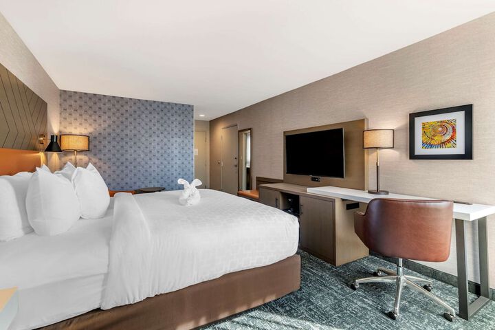 Room 14 of 36