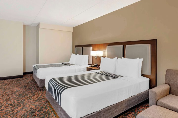 Best Western Plus Executive Inn