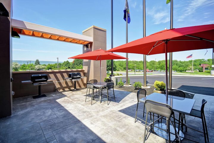 Terrace/Patio 34 of 38
