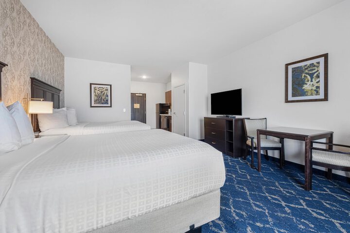 Best Western Plus New Richmond Inn & Suites