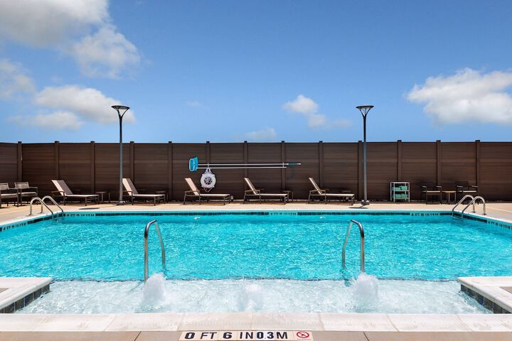 Pool 4 of 36
