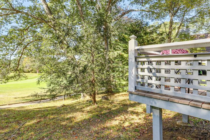Norwich Vacation Rental w / Golf Course Views!