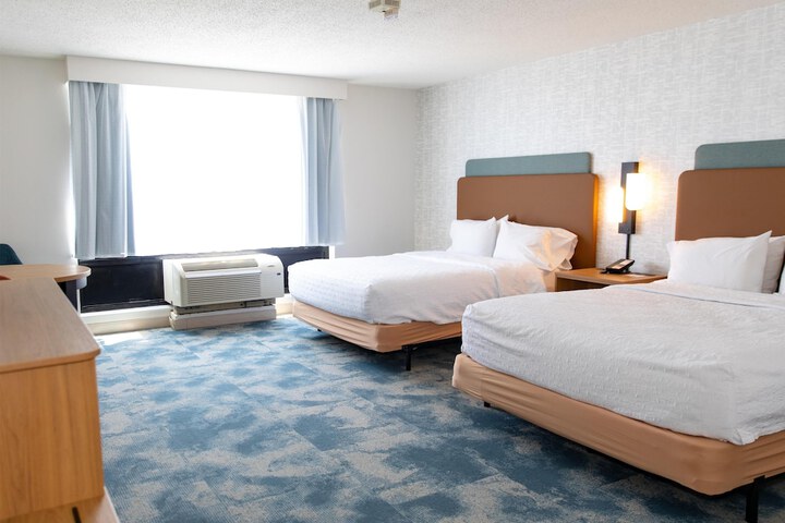 Hampton Inn & Suites Jennings