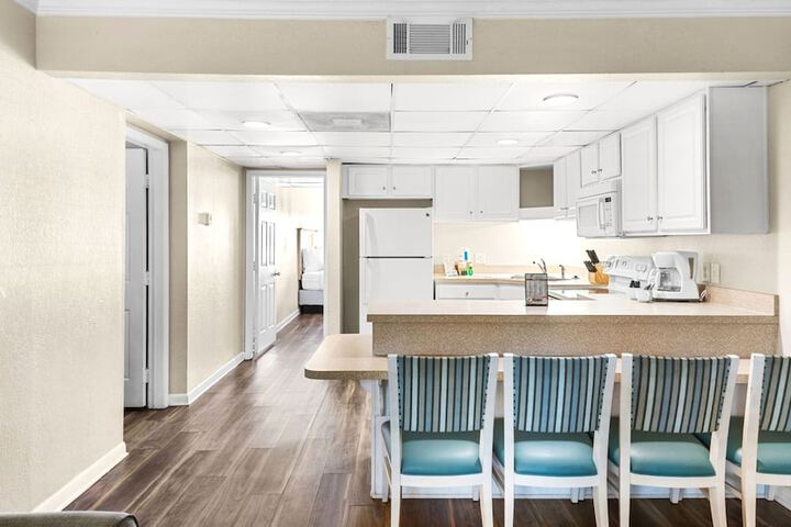 Club Destin Condos