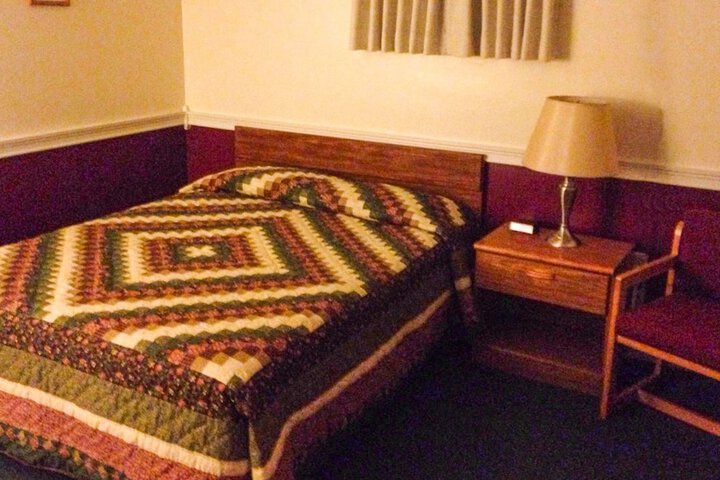 Room 26 of 27