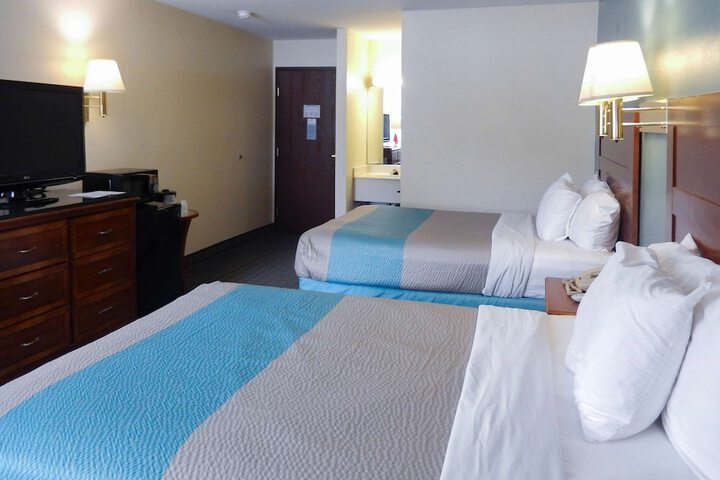 Room 44 of 55