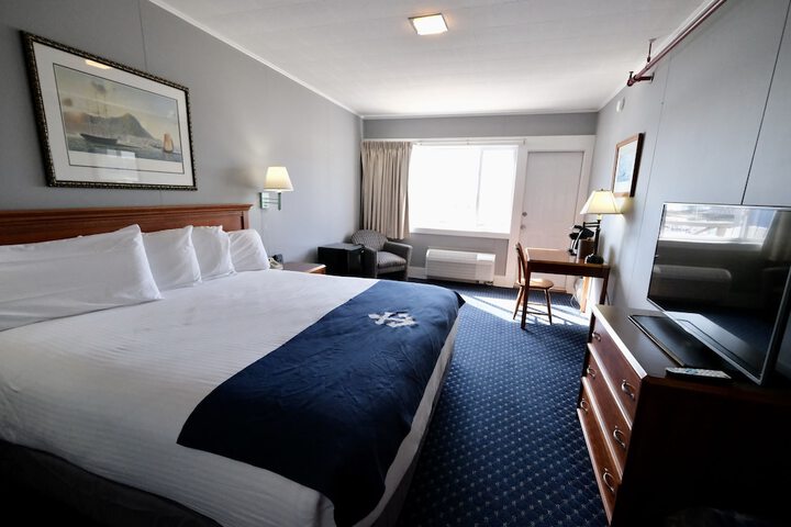 Room 214 of 247