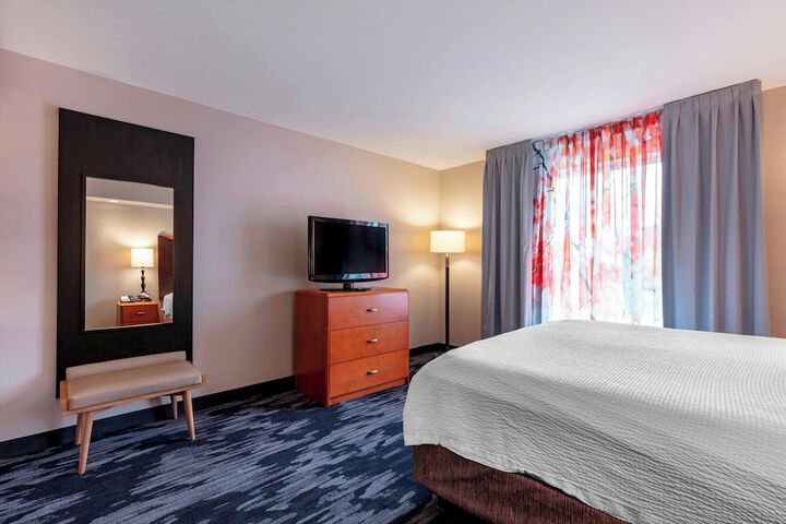 Room 15 of 35