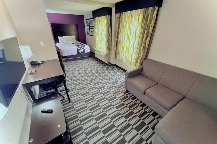 Room 34 of 50