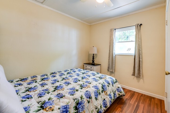 Cozy Edenton Vacation Rental w / Boat Dock Access!