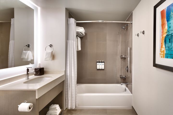 Hyatt House Rochester / Mayo Clinic Area