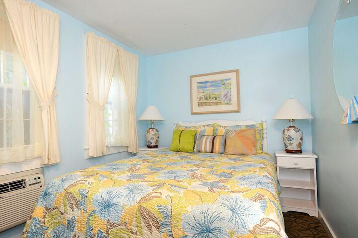 Room 34 of 65