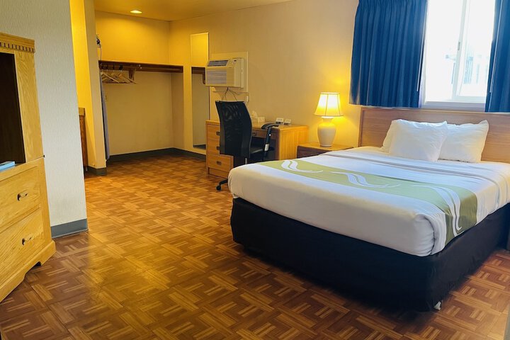 Americas Best Value Inn Sandpoint