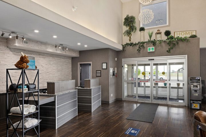 Home Inn & Suites Saskatoon South