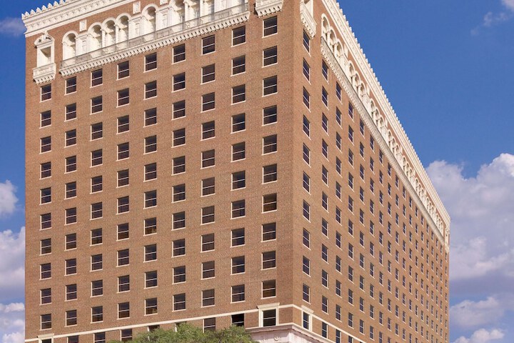 Hotel 2 of 76