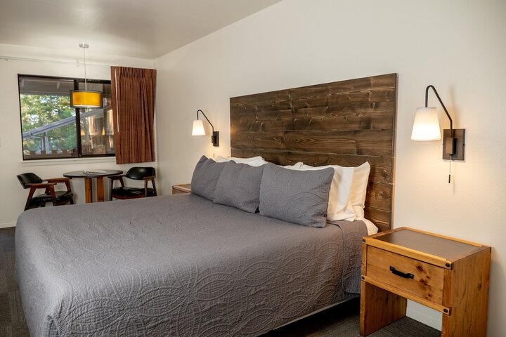 Room 124 of 235